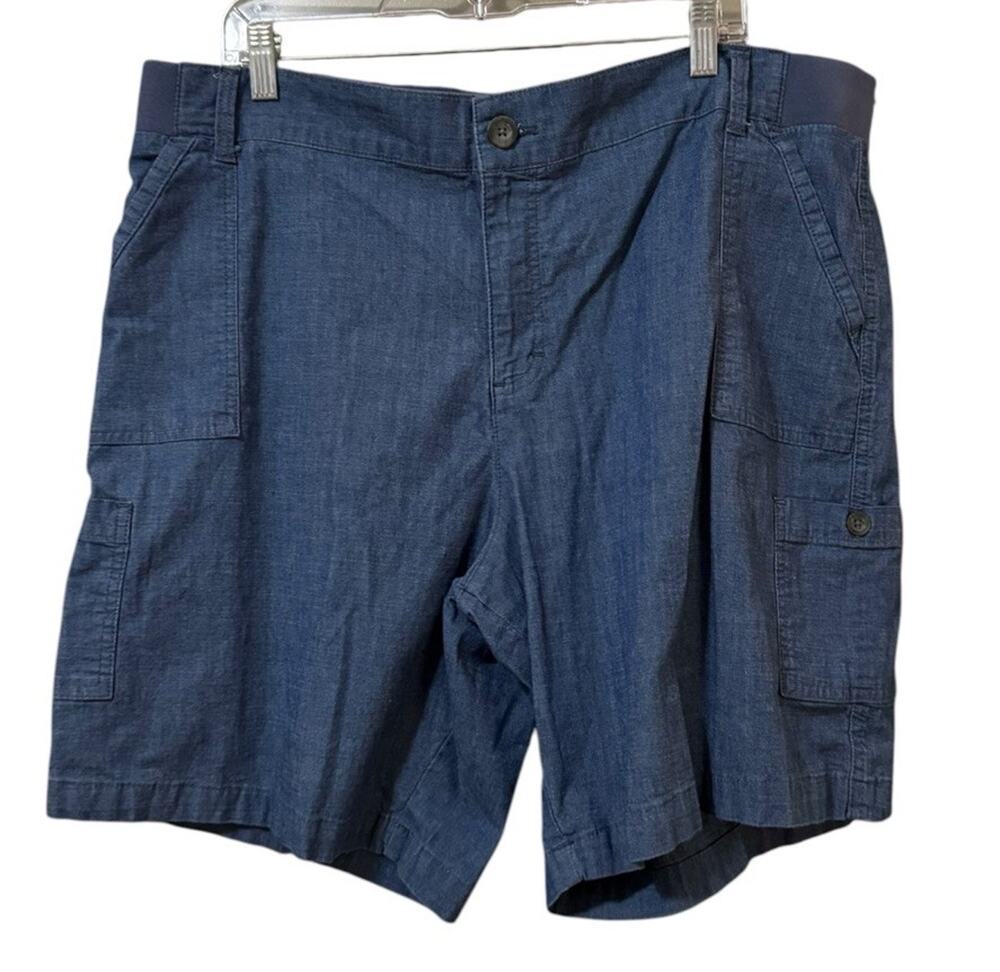 Lee Relaxed Fit Mid Rise Women Chino Shorts Size 20W Medium Blue Zipper Button